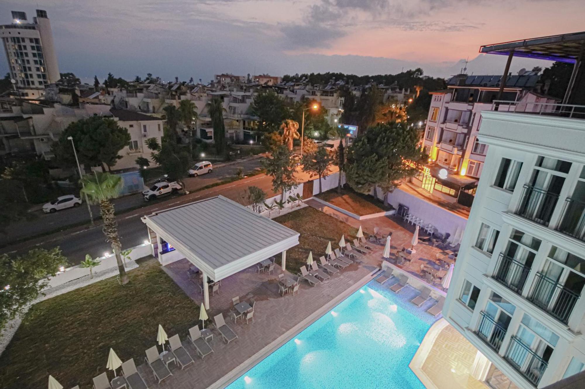 Lara World Hotel Antalya Exteriör bild