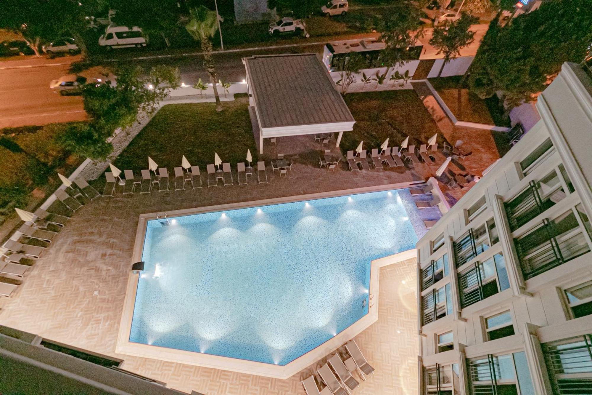 Lara World Hotel Antalya Exteriör bild